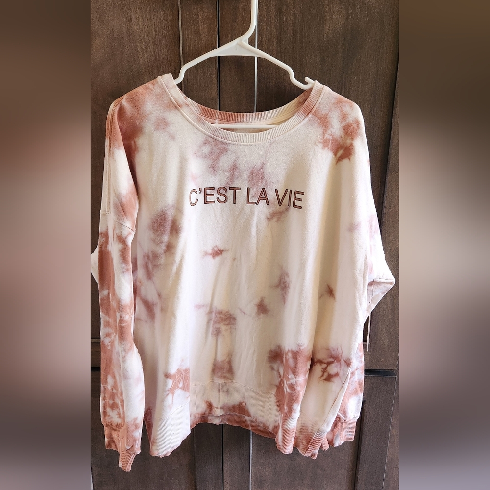 Revolve Crewneck